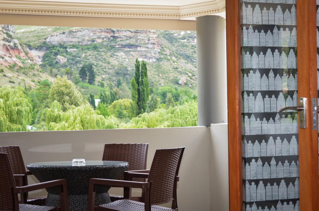 Riverwalk Bed And Breakfast Clarens Extérieur photo