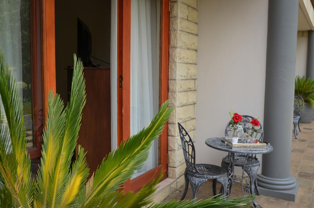 Riverwalk Bed And Breakfast Clarens Extérieur photo